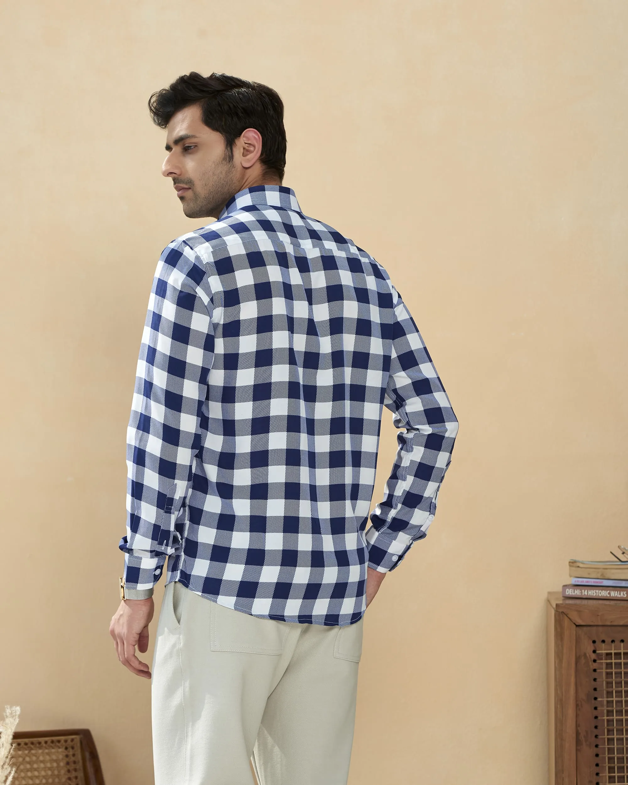 White Full Sleeve Crape Casual Printed Men’s Shirt